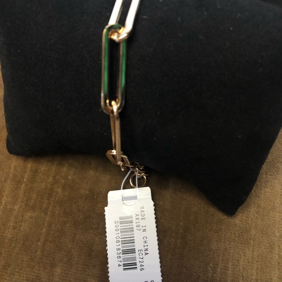 J. Crew Factory Gold Paperclip Link Bracelet - Picture 2 of 3
